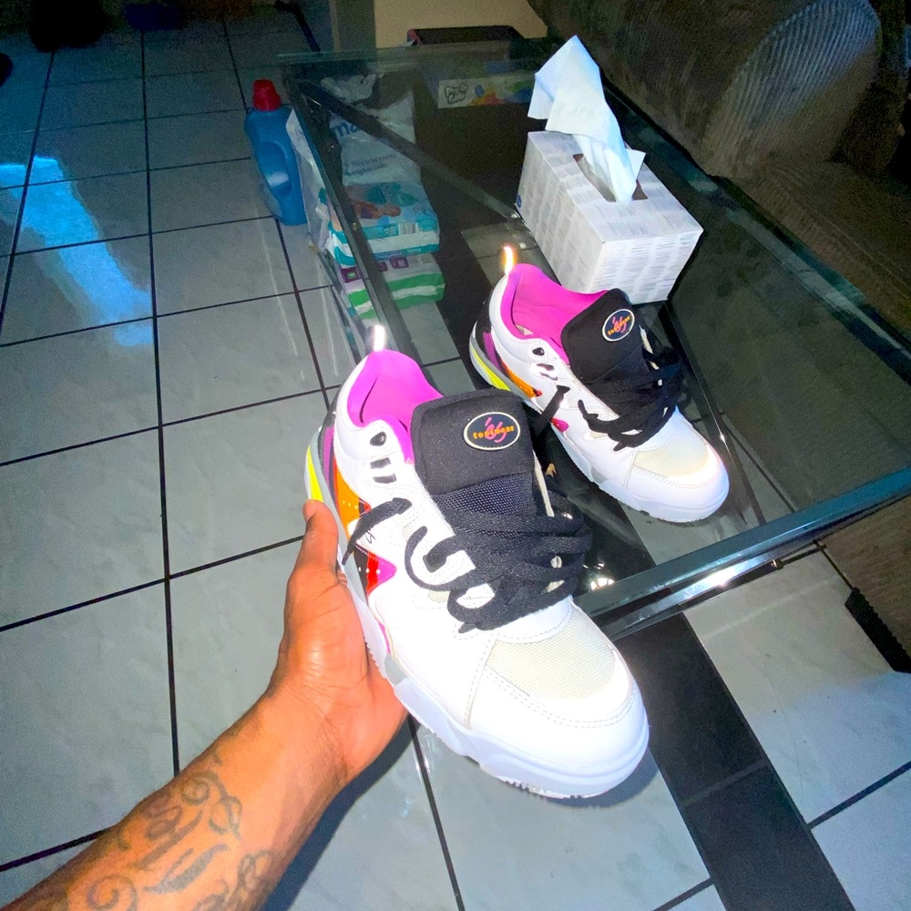 Exclusive es skate shoe